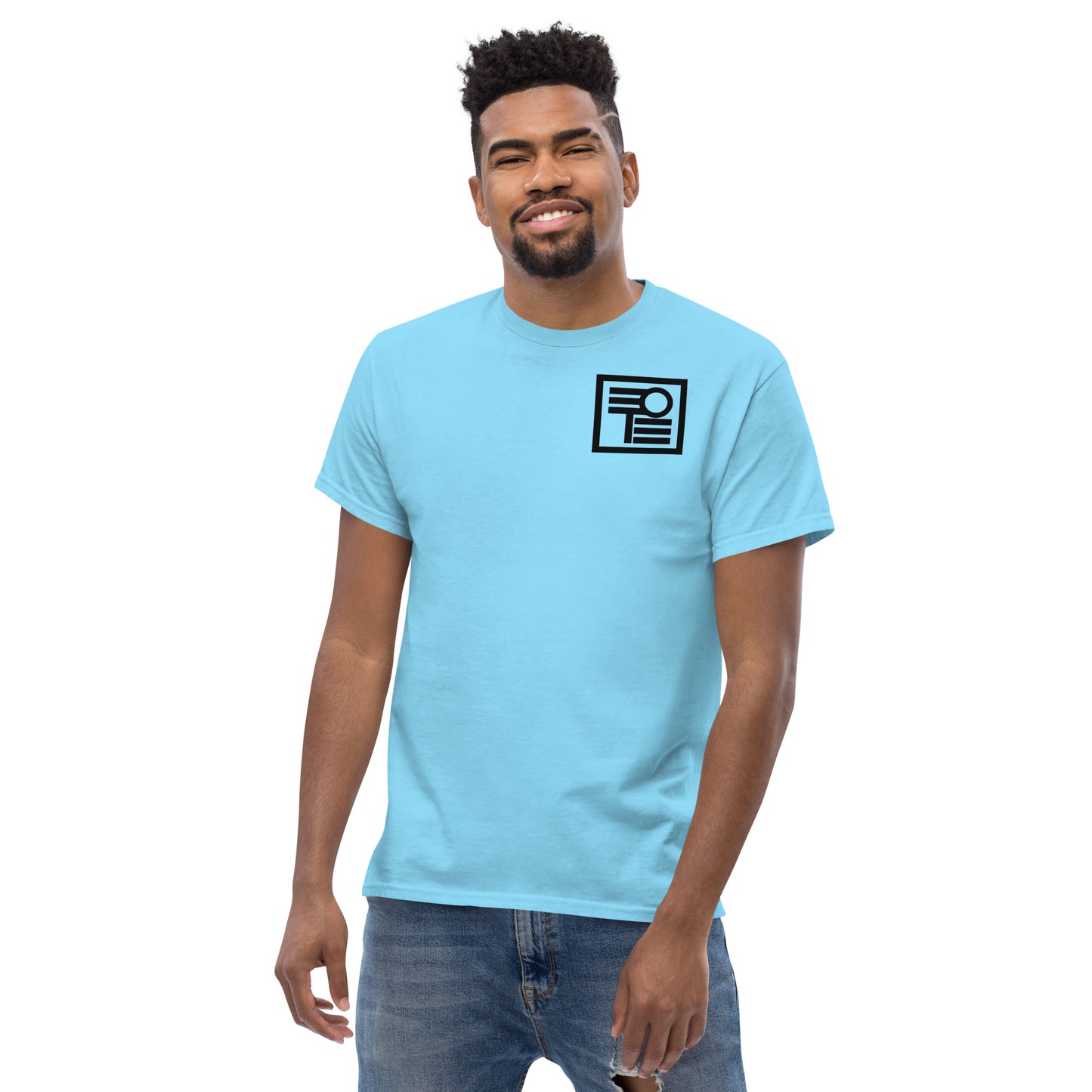 Men's classic tee with logo